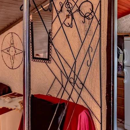 Apartamento Gea 2 *